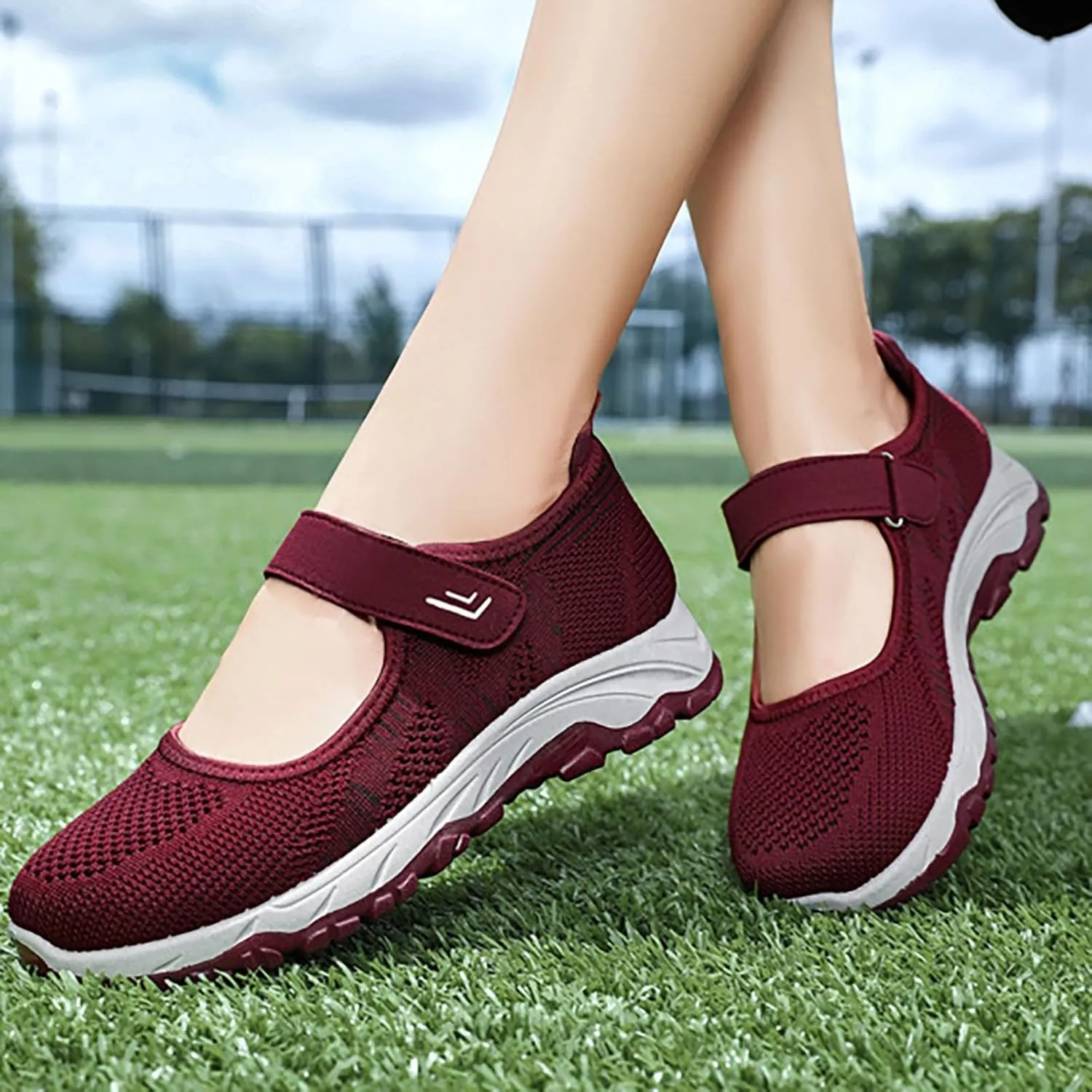 Barefoot Shoes Women Fashion Sneakers for Women 2024 Black Loafers Women Closed Head Cute Cozy Christmas Running Shoes Women Wide Toe Box Trendy Casual