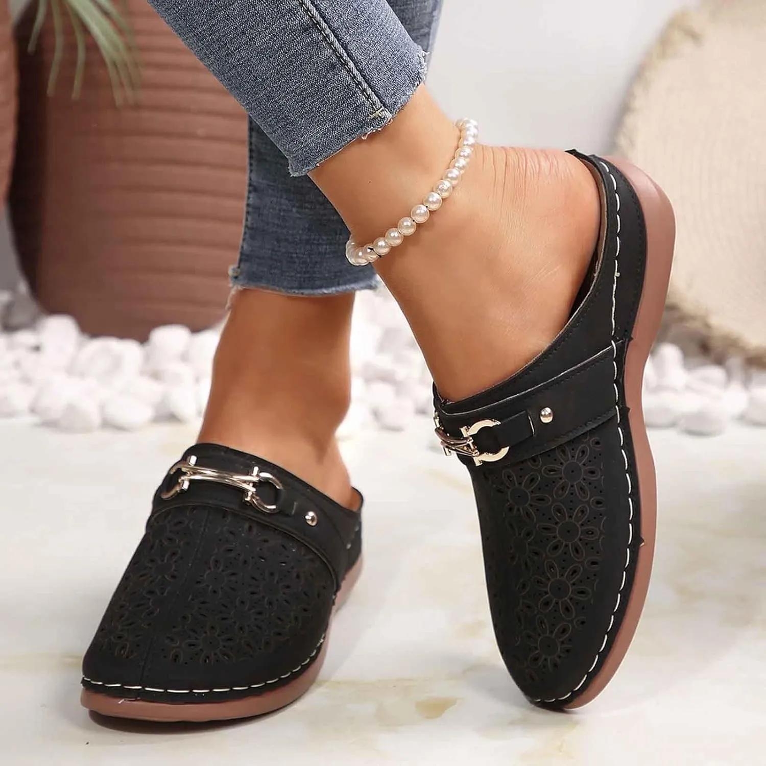 Beach Shoes Women's Slippers Seaside Vacation Flat One Slipper Sandals Sandals with Flowers Women