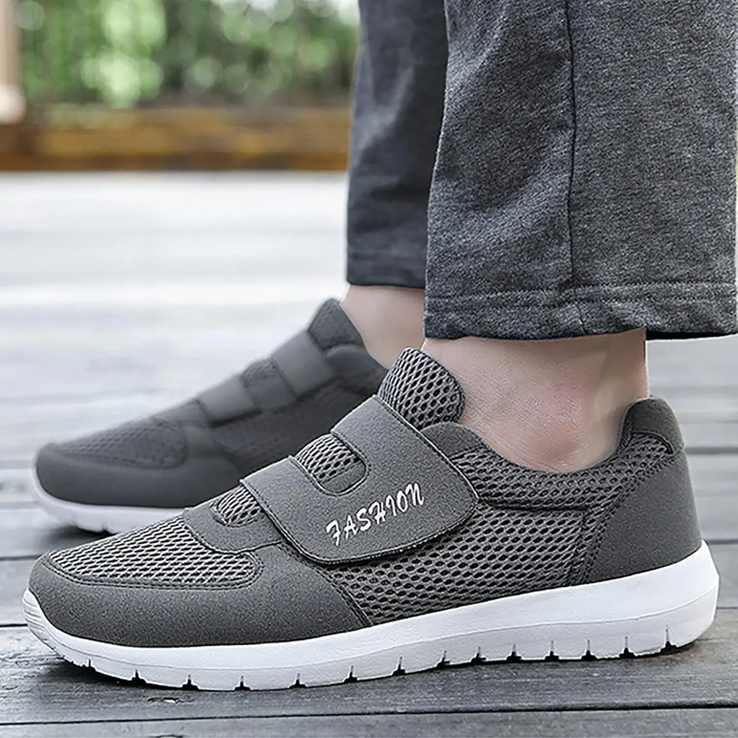 Casual Shoes for Men Men's 2023 New Hook Loop Solid Color Fly Woven Mesh Breathable Running Shoes