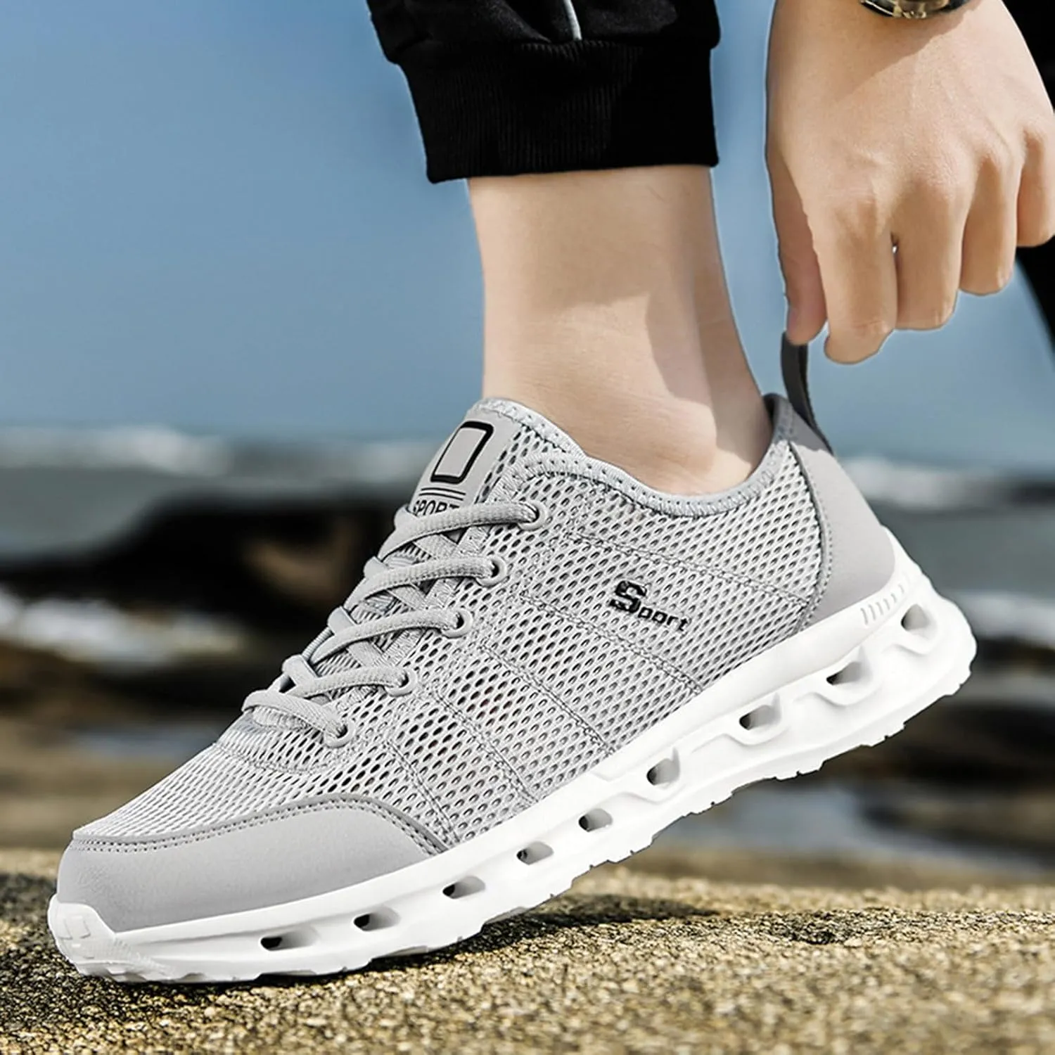 Casual Shoes Lace up Men Sneakers New Pattern Mesh in Breathable Comfortable Fashionable Simple Large Casual Sports