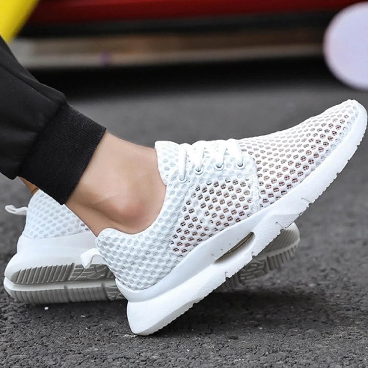 Casual Walking Shoes Men's Breathable and Comfortable Soft Sole Comfortable Sneakers