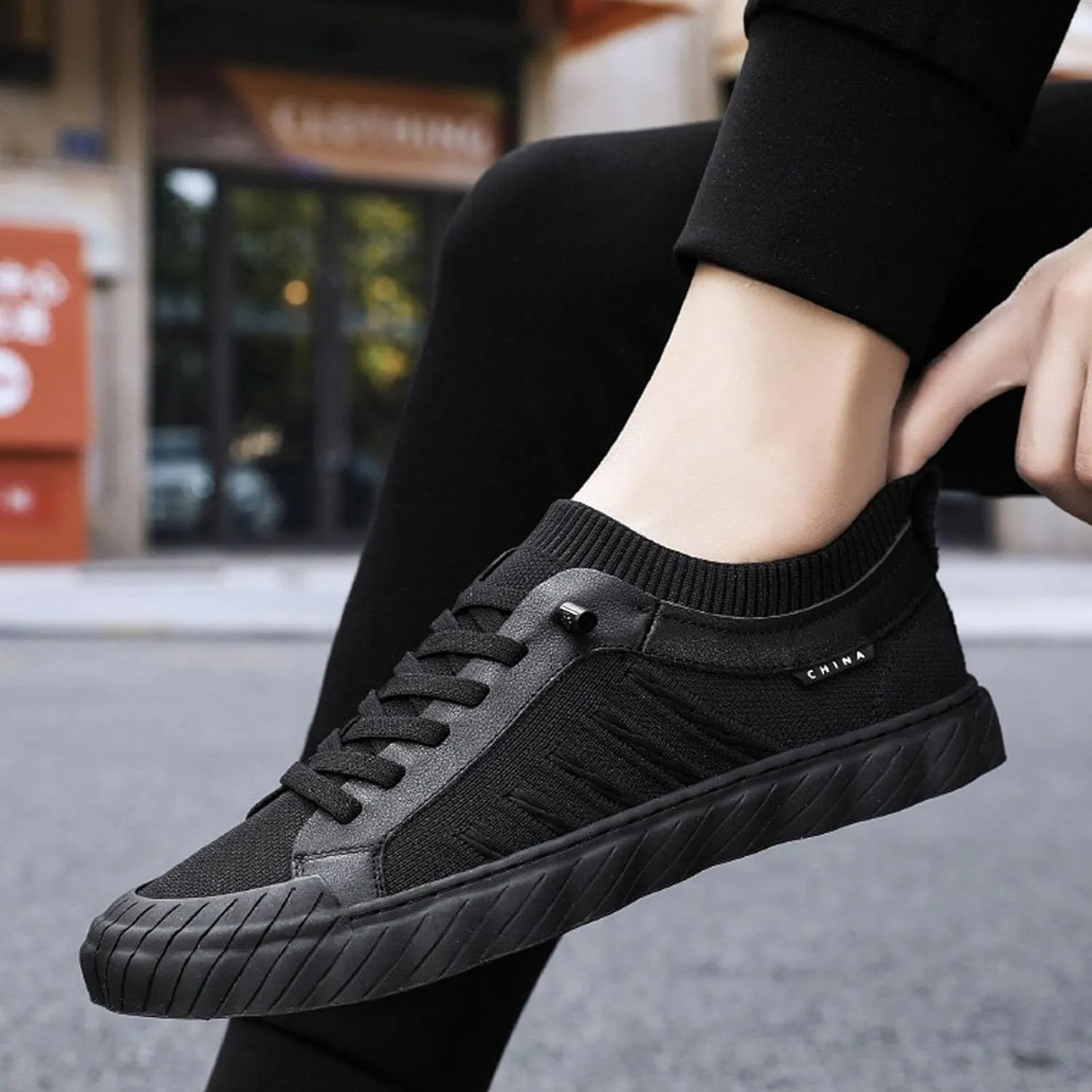 IWIHMIV Mens Walking Shoes Men's Slip On Shoes Men's Fashion Sneakers Men's Casual Sports Shoes Comfortable Non Slip Sneakers