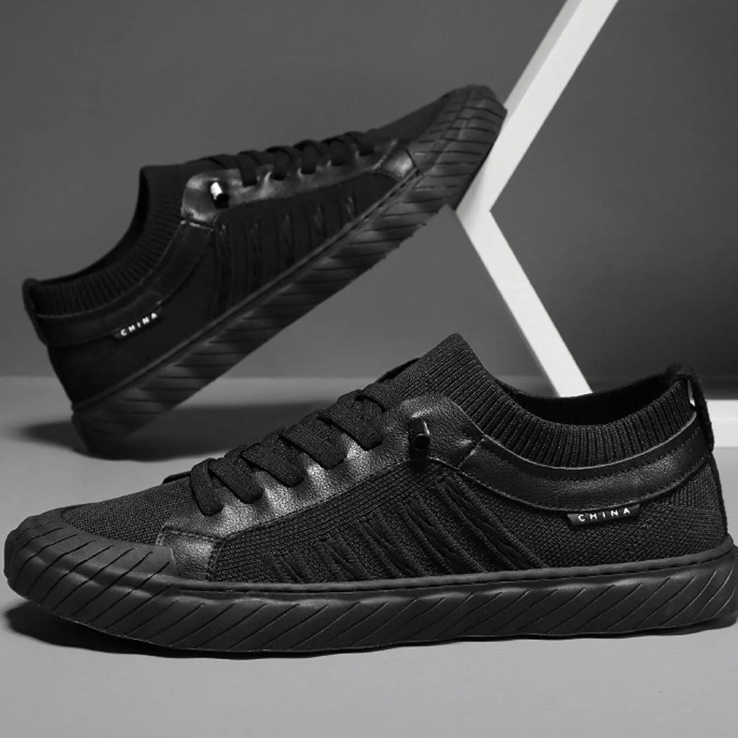 IWIHMIV Mens Walking Shoes Men's Slip On Shoes Men's Fashion Sneakers Men's Casual Sports Shoes Comfortable Non Slip Sneakers