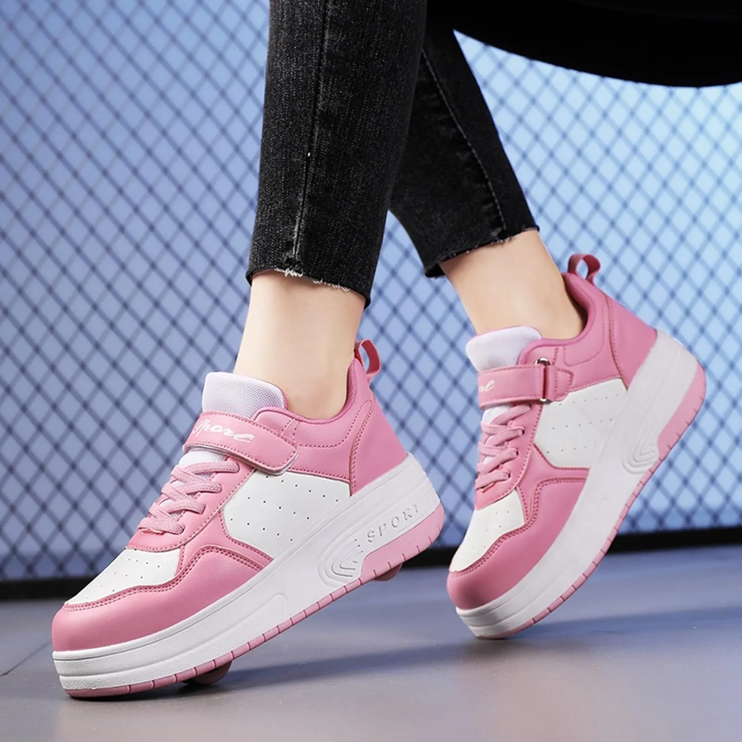 IWIHMIV Roller Skate Shoes for Kids Boys Girls Fashion Sneakers Wheels Roller Shoes Girls' Sneakers Toddler Boys Shoes