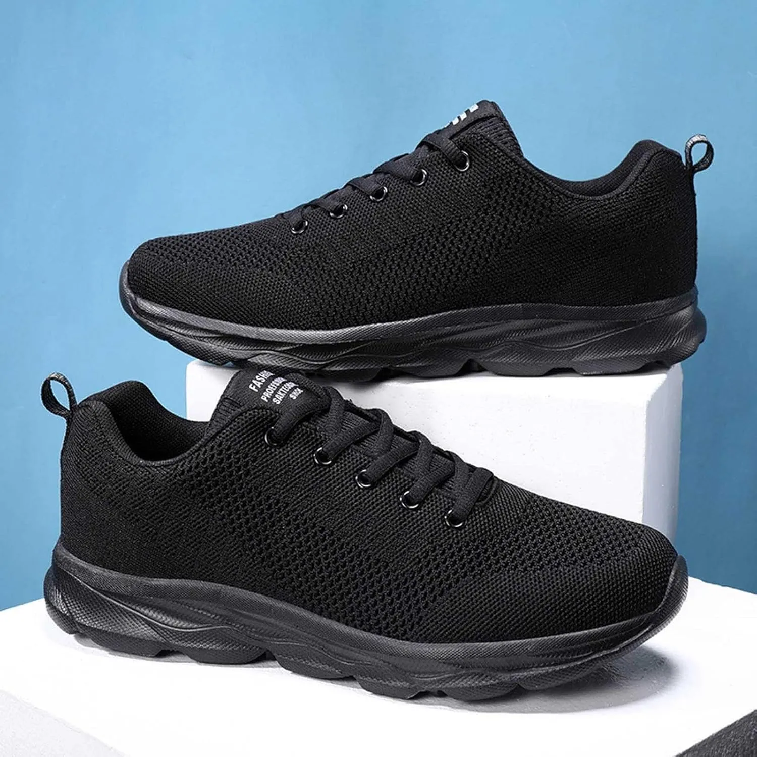 Lovers Fashion Mesh Breathable Flying Woven Sneakers for Men and Women Color Matching Casual Mens Fashion Sneaker Boots
