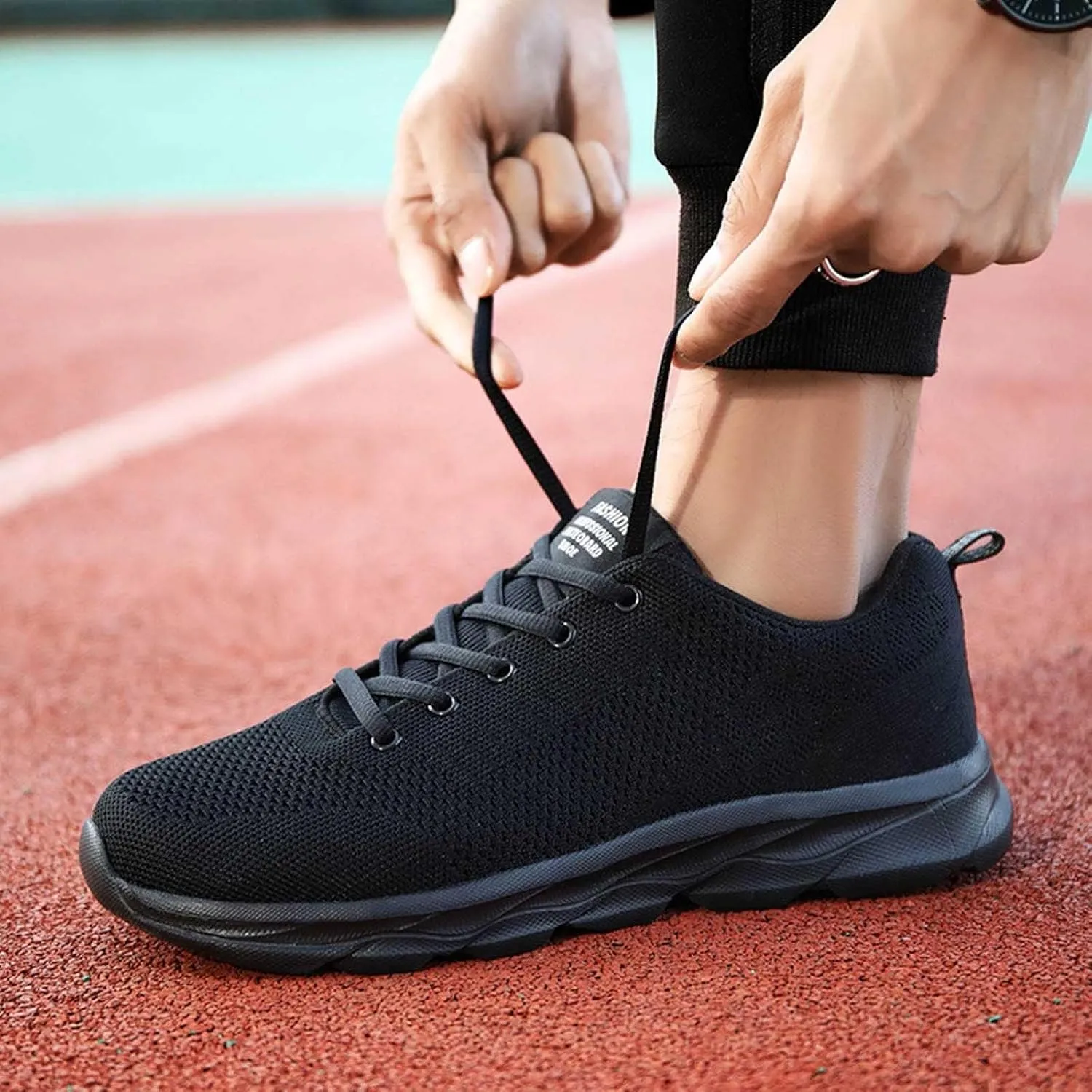 Lovers Fashion Mesh Breathable Flying Woven Sneakers for Men and Women Color Matching Casual Mens Fashion Sneaker Boots