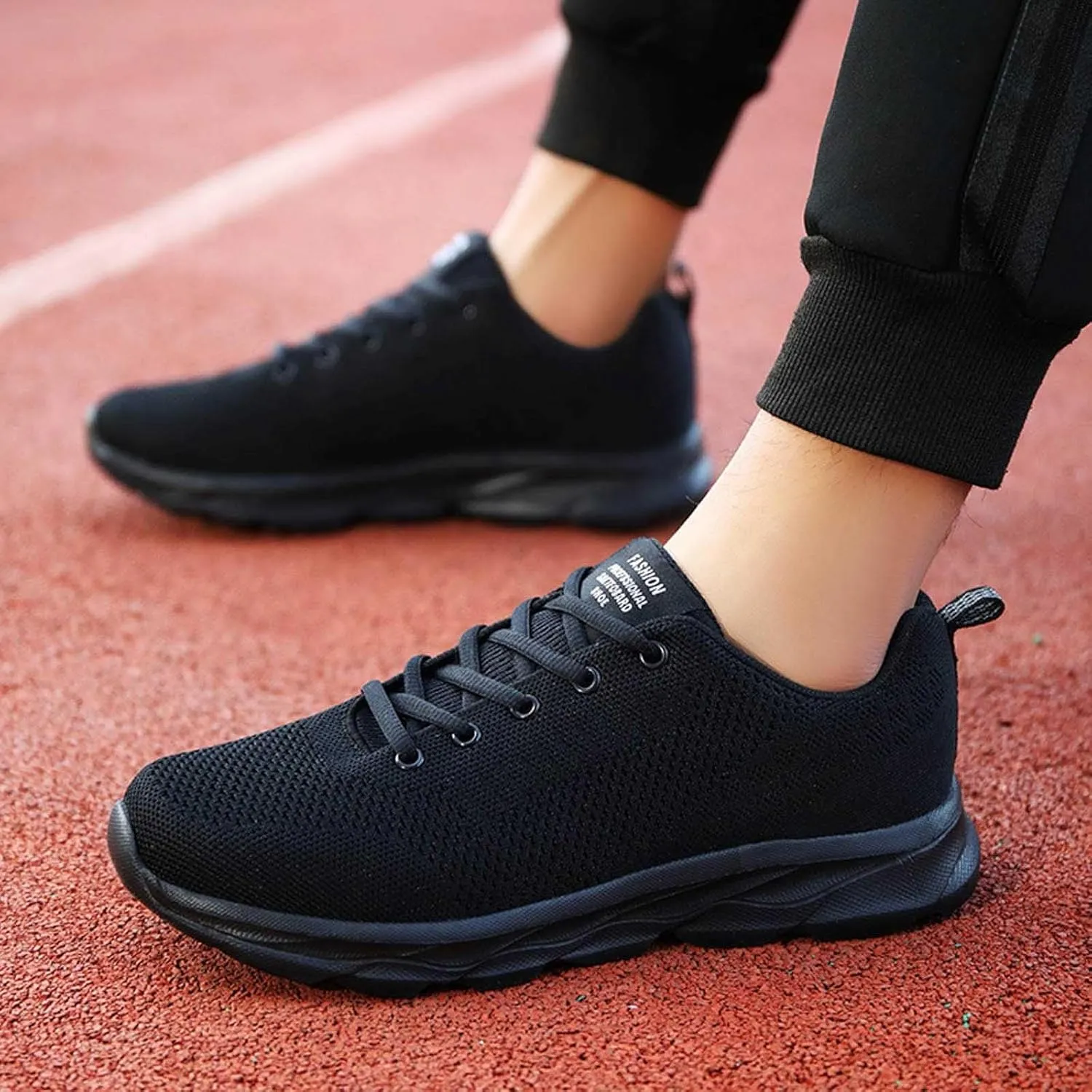 Lovers Fashion Mesh Breathable Flying Woven Sneakers for Men and Women Color Matching Casual Mens Fashion Sneaker Boots