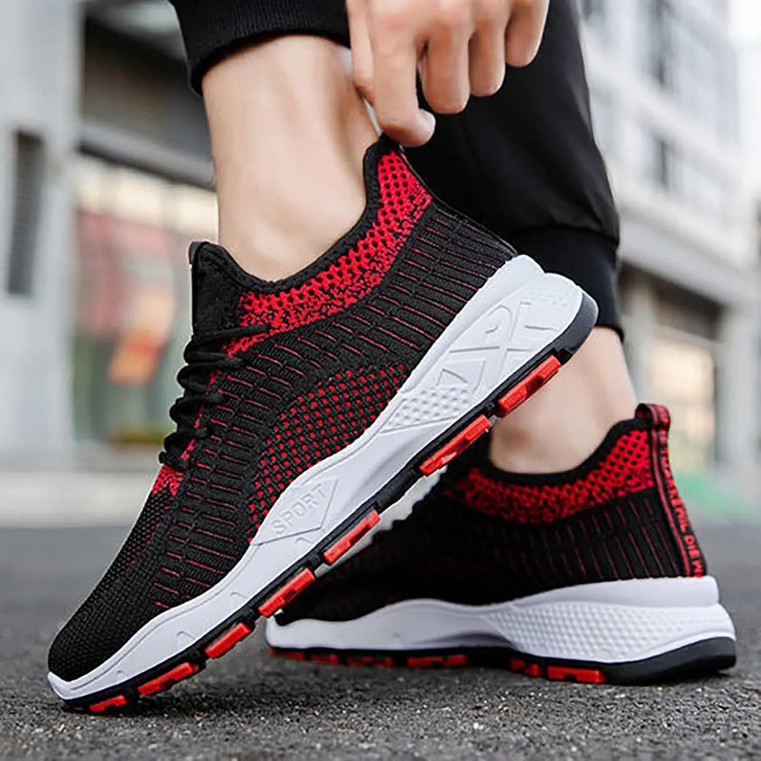 Men's Fashion Mesh Breathable Flying Woven Sneakers Casual Breathable Shoes Sneaker Ornament for Men
