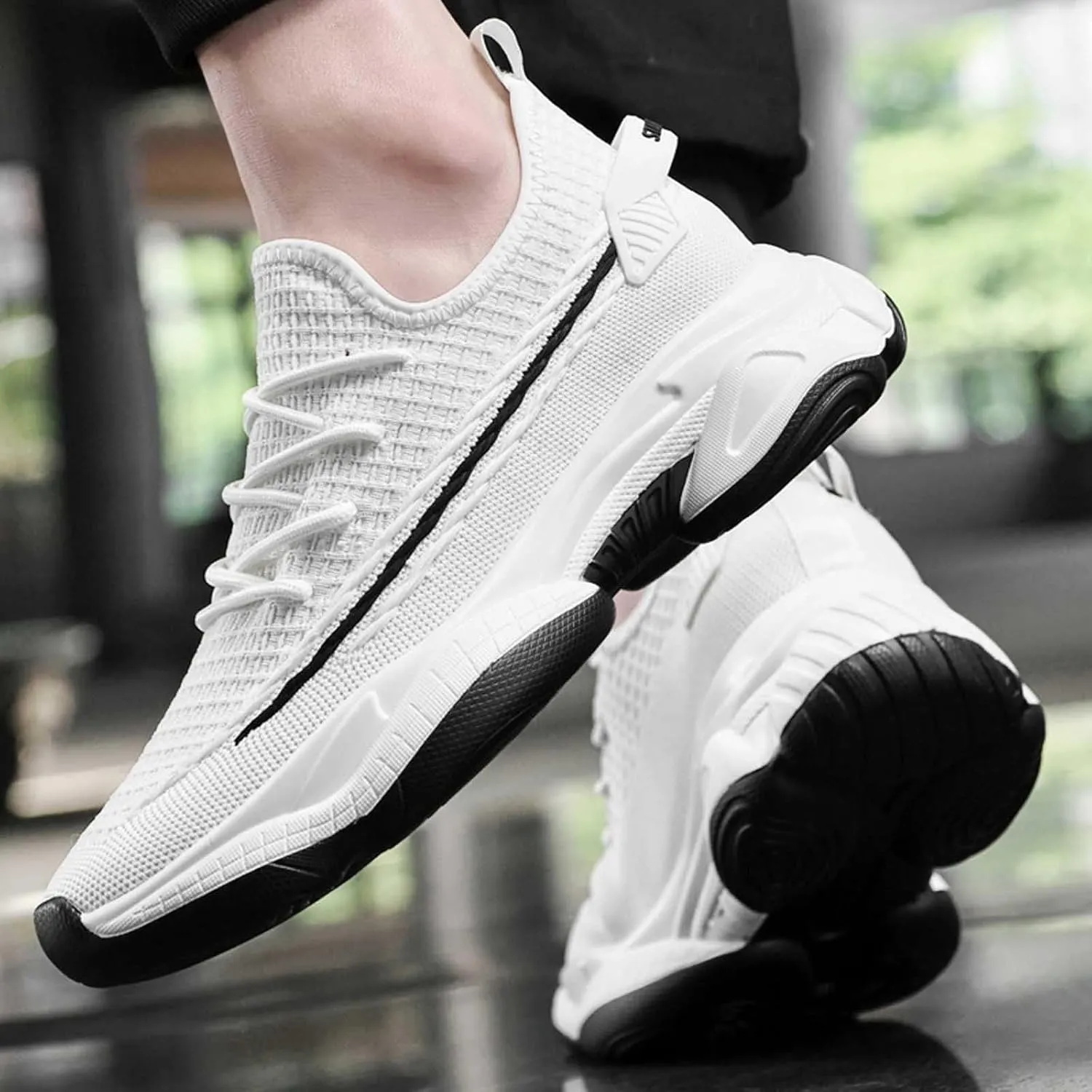 Men's Fashion Solid Color Mesh Fabric Inside Heightening Sports Shoes Casual Breathable Running Shoes Sneaker Ornament for Men
