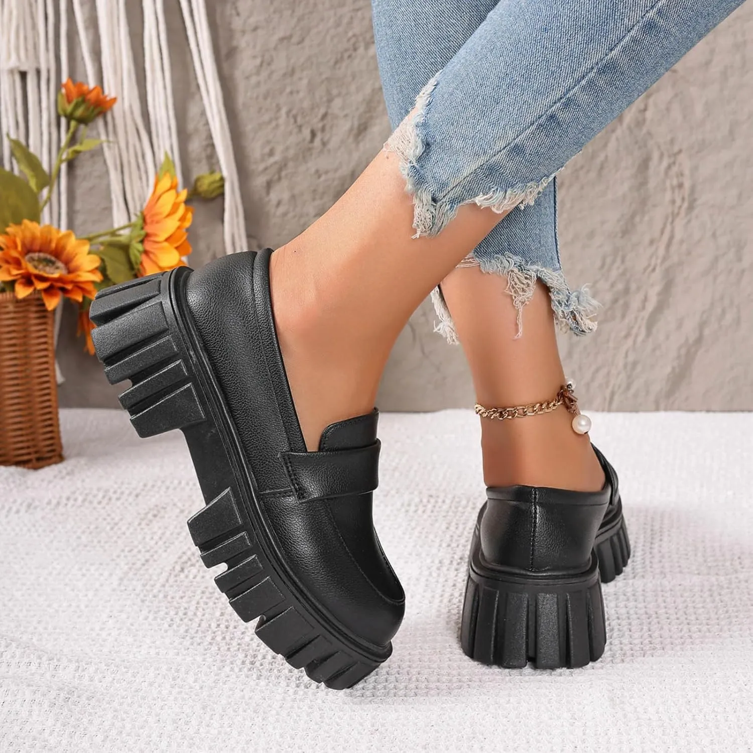 Slip-On Loafers for Women Leather Work Shoe Chunky Business Shoe Comfortable Dress Shoes Casual Platform Shoes