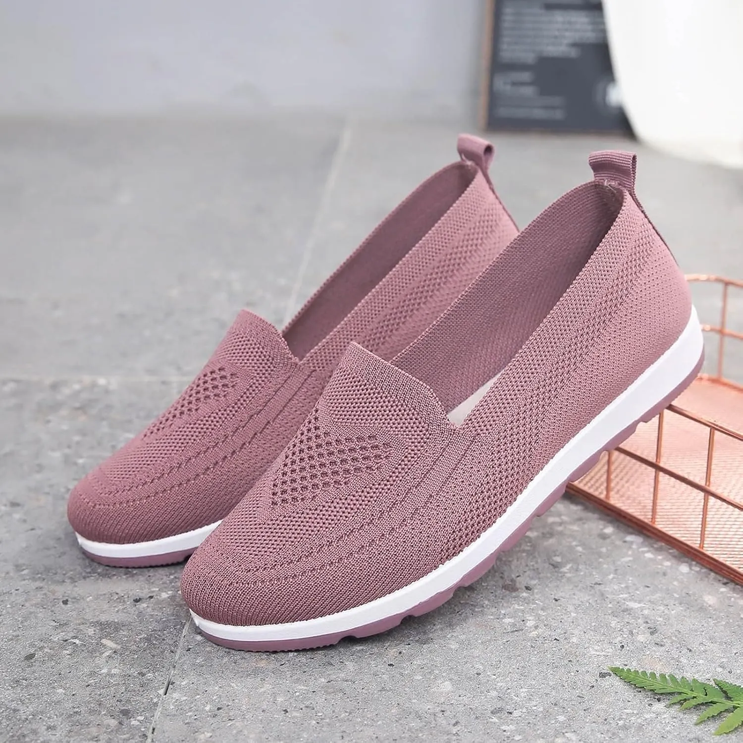Walking Shoes Women Womens Low Top Lace Up Sneakers Womens Wide Width Shoes Women's Comfortable Fashion Sneakers
