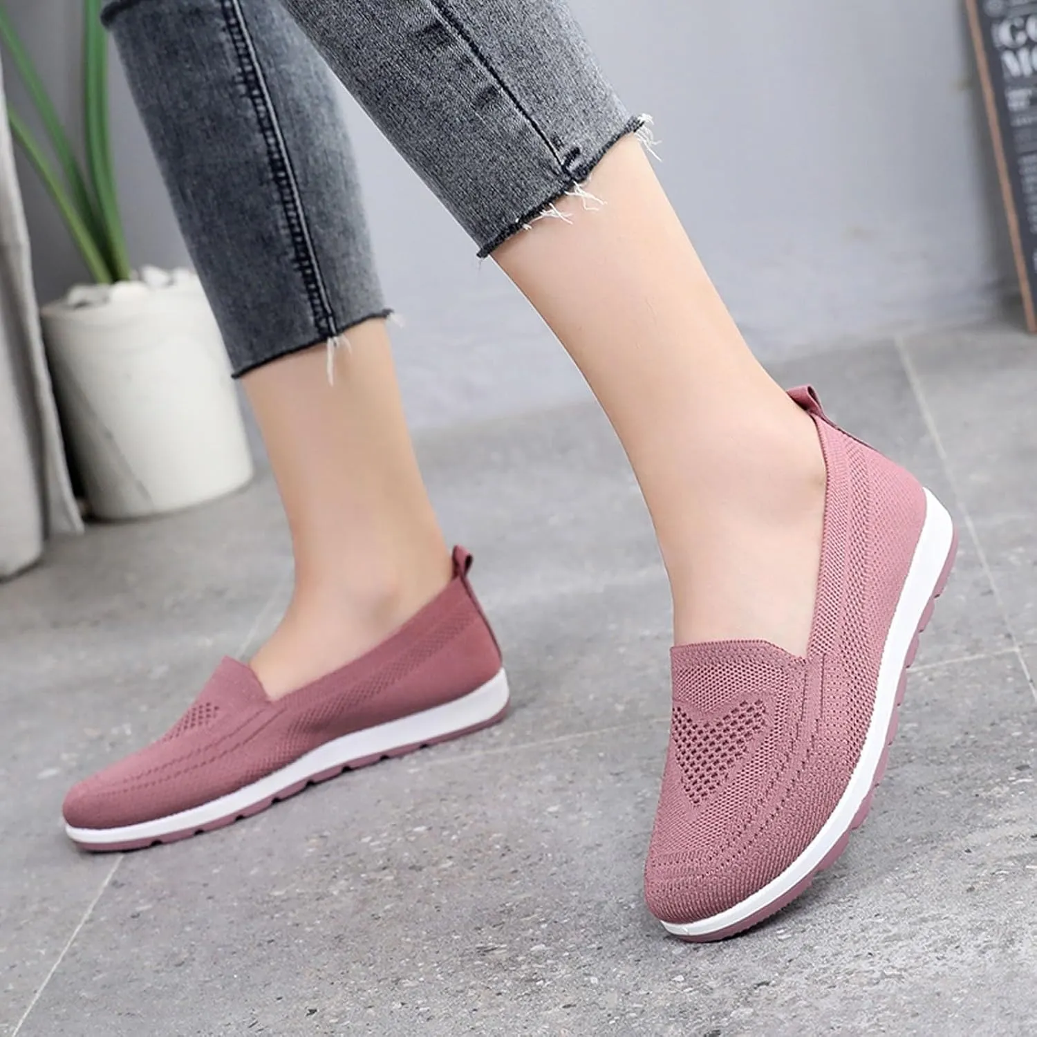 Walking Shoes Women Womens Low Top Lace Up Sneakers Womens Wide Width Shoes Women's Comfortable Fashion Sneakers