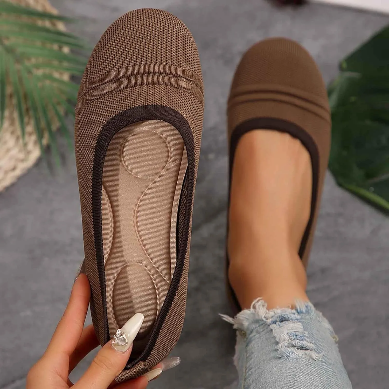 Women Casual Shoes Slip On Round Toe Comfortable Flat Ballet for Walking Work Dressy Everyday Wear