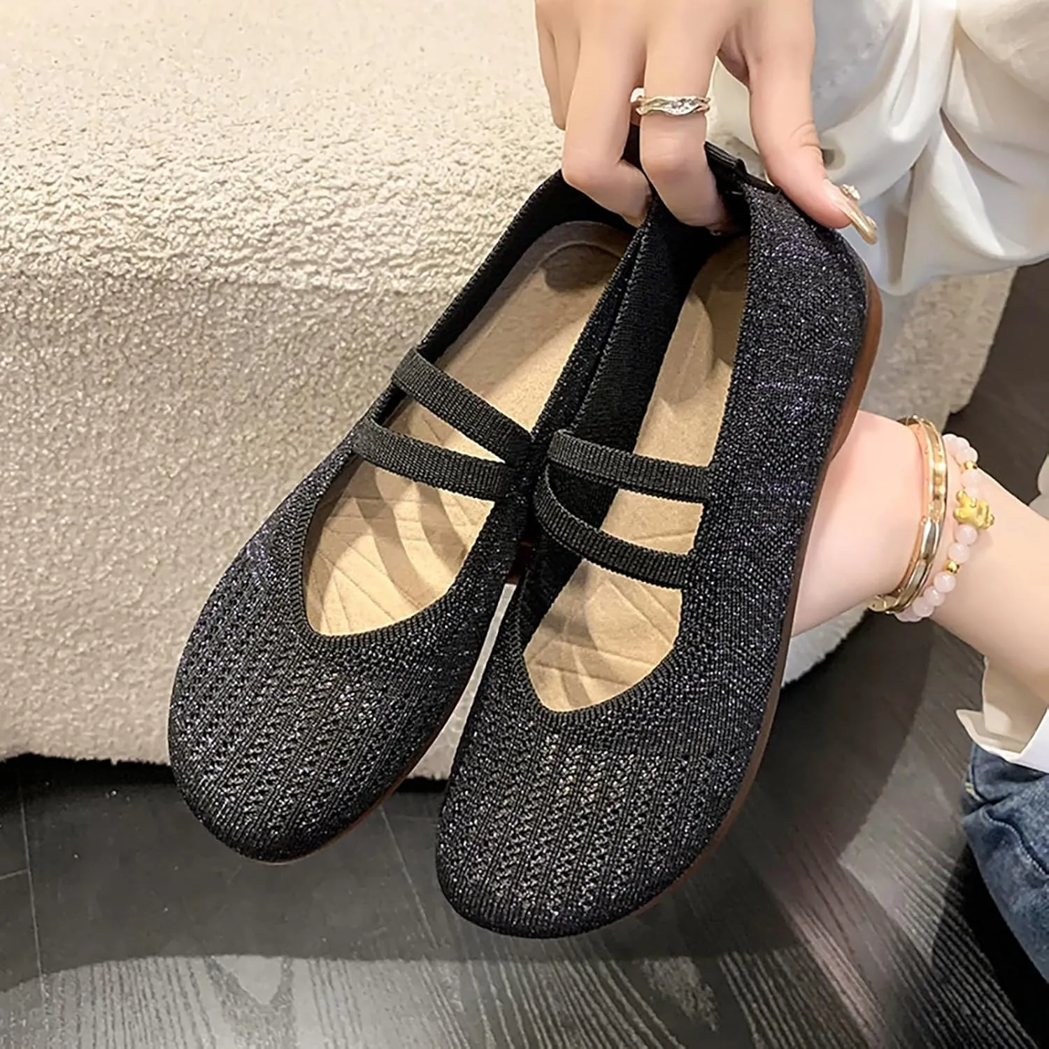 Women's Casual Shoe Comfortable Lightweight Slip On Breathable Mesh Design Ideal Everyday Wear Ladies Smart Shoes