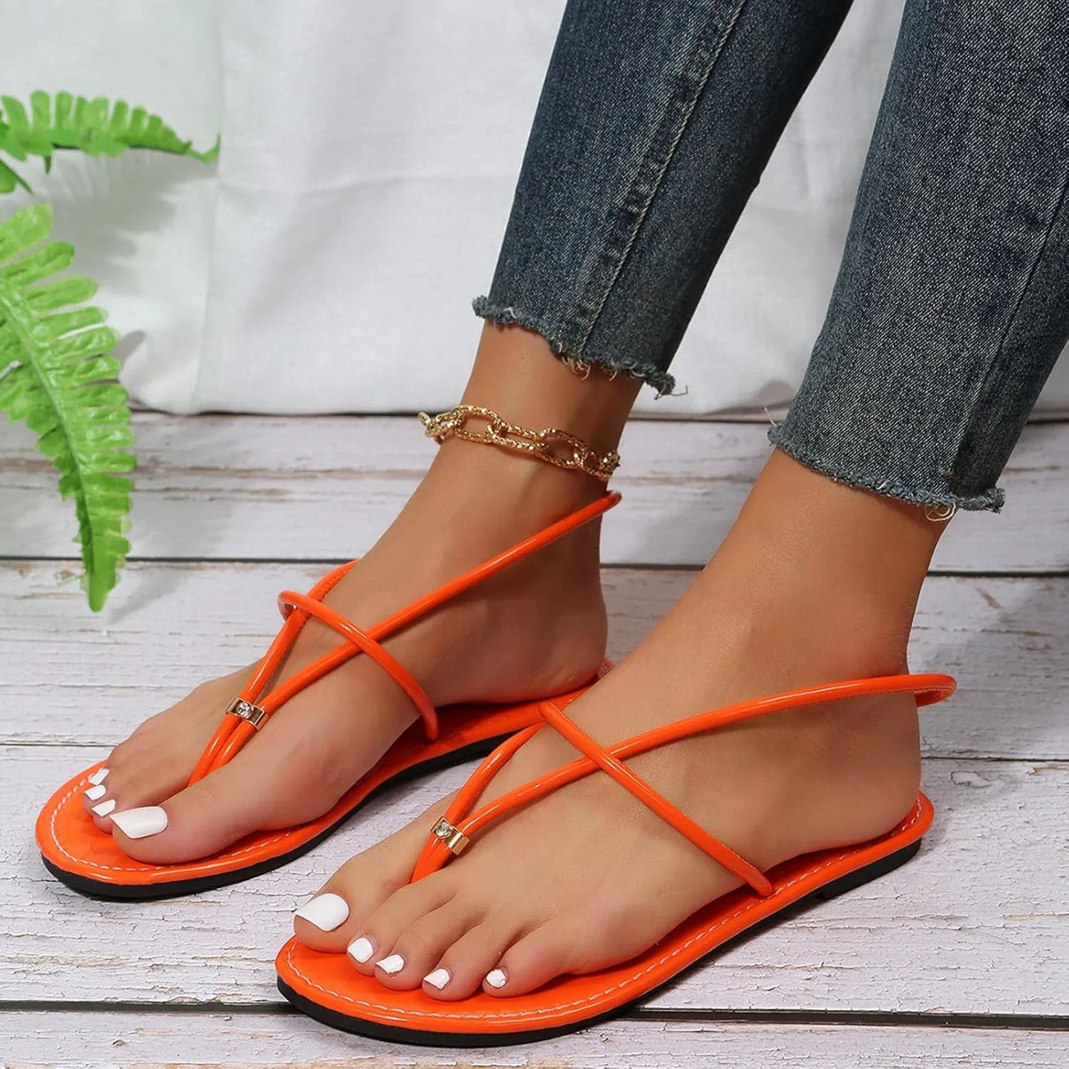 Women’s Flat Casual Thong Sandals For Beach – Comfortable Slip On Summer Flip Flops Go Walk 5 Sandal