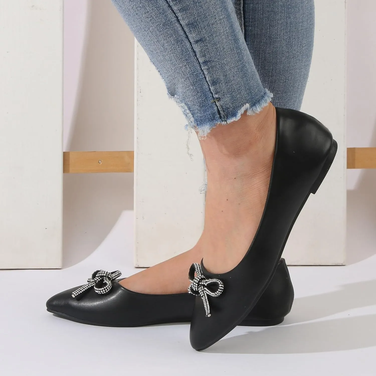 Women's Lace up Loafers Women Shoes Fashionable Flat Sole Single Shoes Fly Woven Thickened Soft Sole Casual Flat