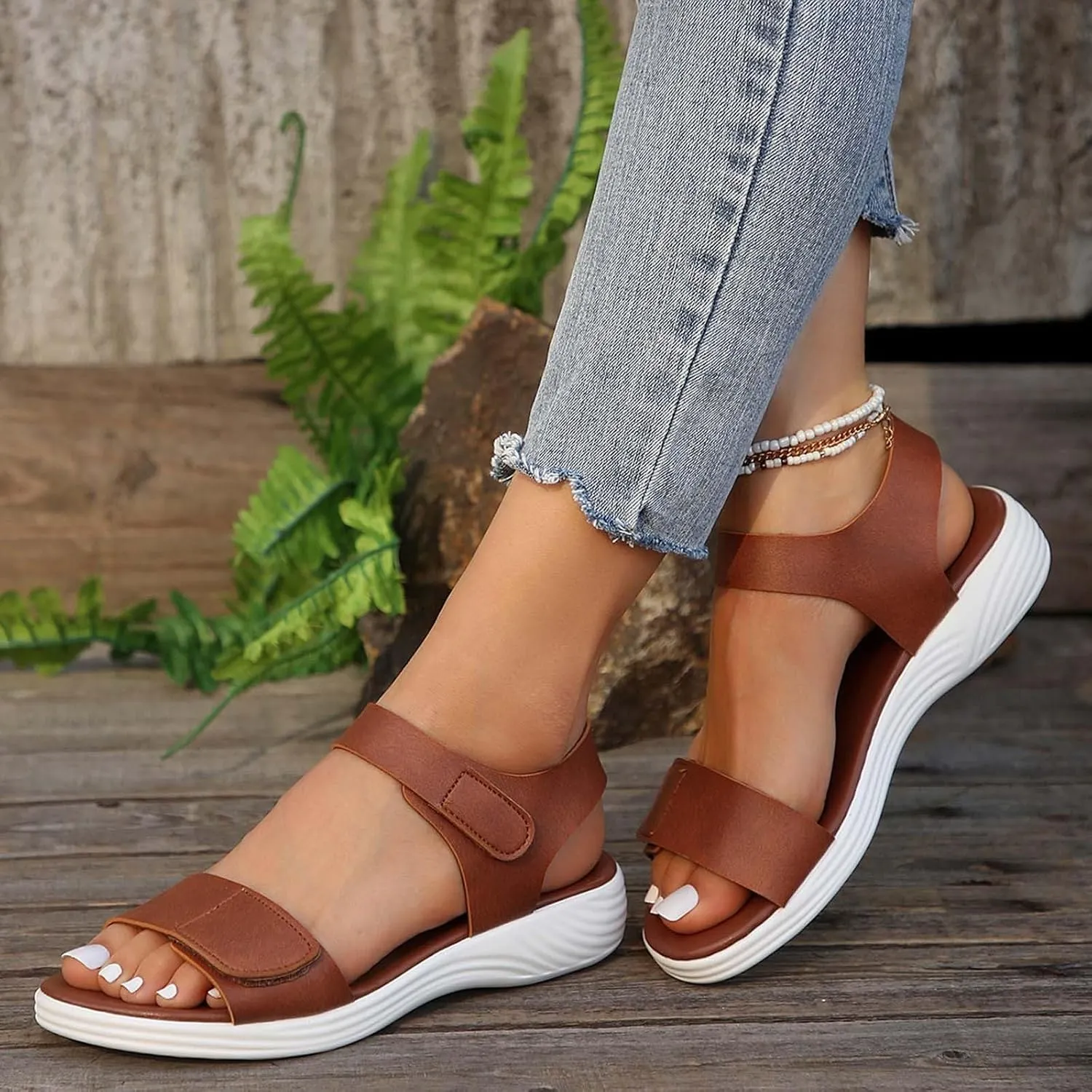 Women's Summer Flat Sandals Casual Comfortable Beach Walking Shoes for Women Fashionable Open Toe Slide Sandals