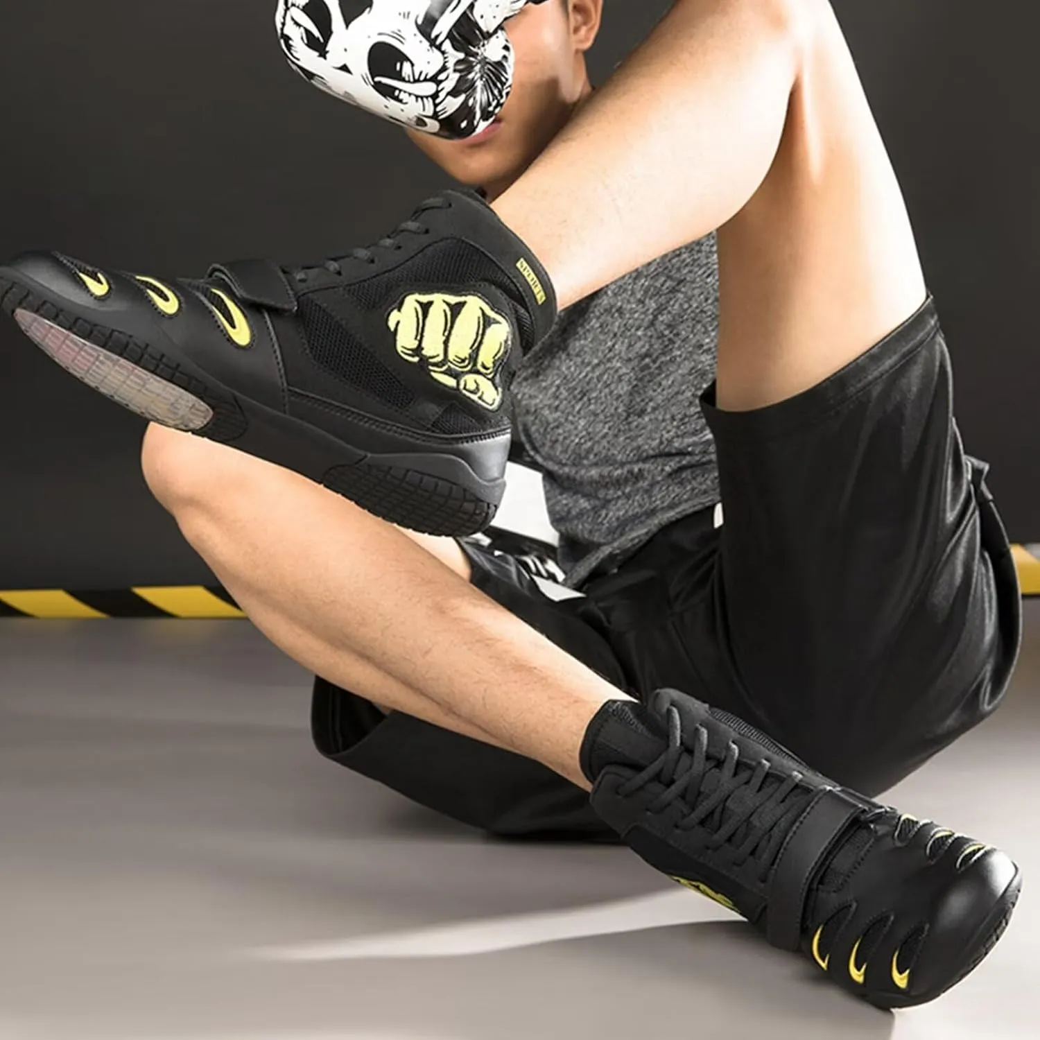 Wrestling Boxing Shoes Pro Fighting Boots and Training Workout Shoes for Men and Women High Top Fitness Sneakers