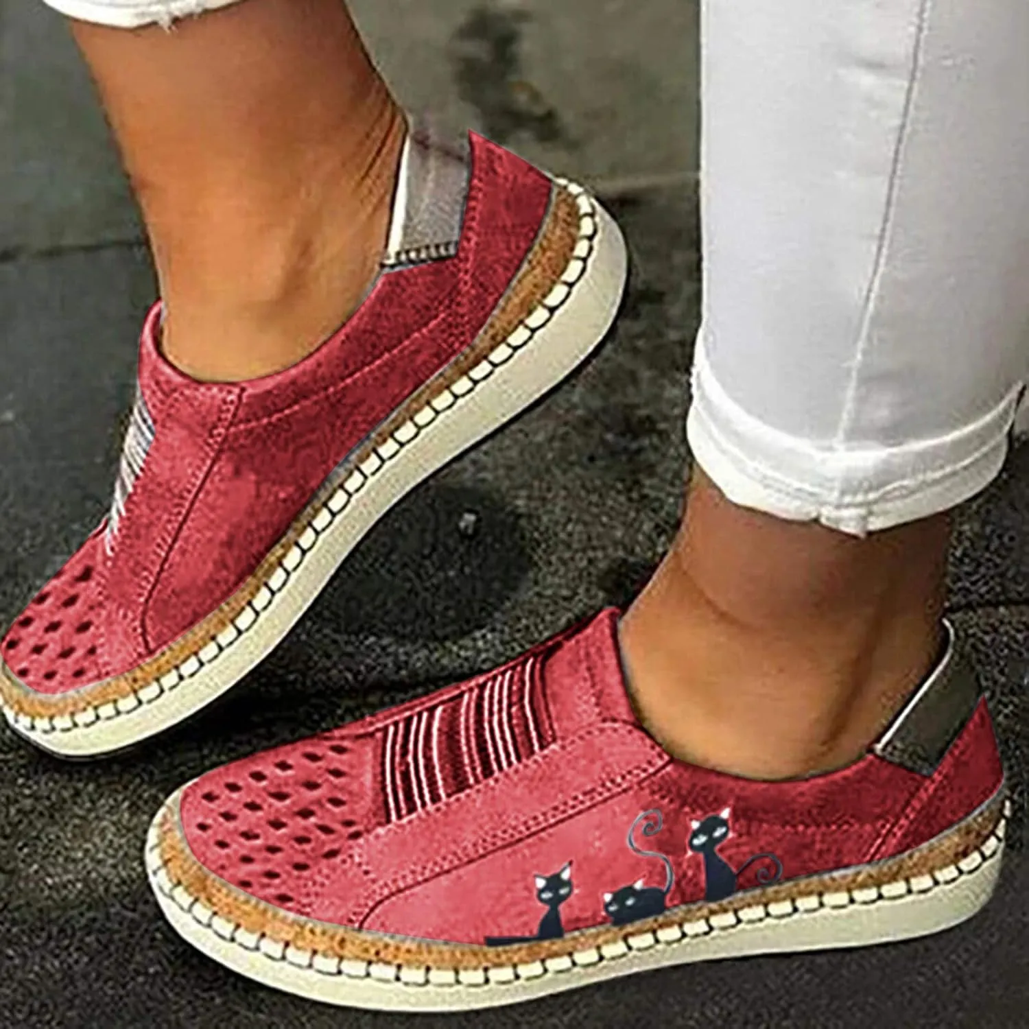 ZBYY Women's Canvas Casual Sneakers Cute Cat Printed Low Top Loafers Fashion Comfortable Slip On Flats Walking Shoes